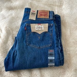 Levi’s 501 Original High Rise Straight Leg Jeans